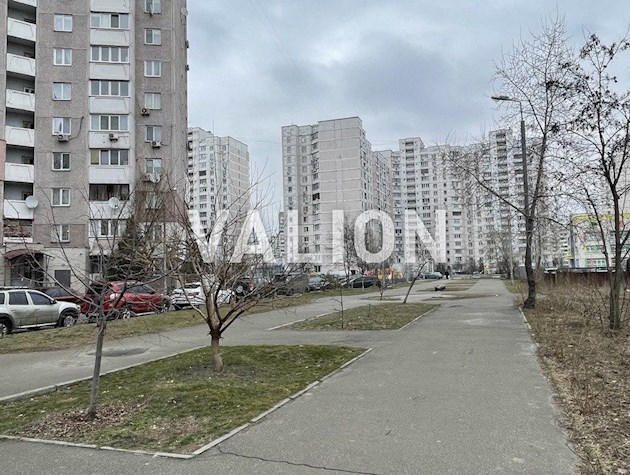 Продаж 3-х квартири вул. Радунська 9б