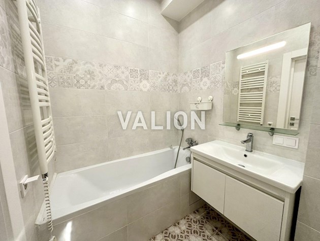 Продажа 1 комнатной квартиры 36.1 м2. Голосеевский район, улица Максима Максимовича 28д метро Васильковская