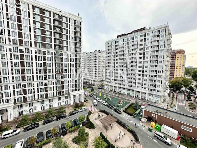 Продажа 1 комнатной квартиры 36.1 м2. Голосеевский район, улица Максима Максимовича 28д метро Васильковская