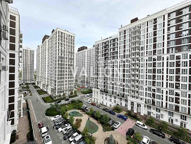 Продажа 1 комнатной квартиры 36.1 м2. Голосеевский район, улица Максима Максимовича 28д метро Васильковская