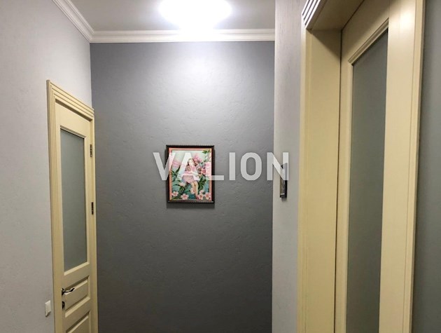 Продажа 2- к квартиры ул. Сечевих Стрельцов 52