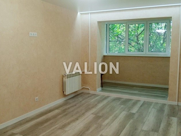 Продам 3 комнатную квартиру. . Патриотов 98