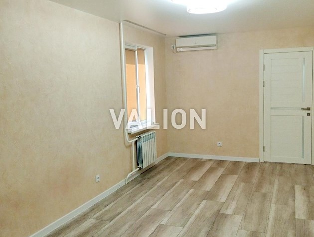 Продам 3 комнатную квартиру. . Патриотов 98