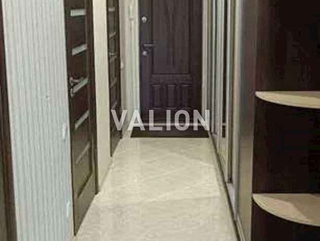 2-комнатная квартира в Днепровском районе (переулок Лобачевского, 7)