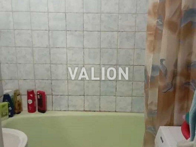 Продажа трехкомнатной квартиры по ул. Сержа Лифаря, 17.