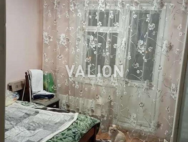 Продажа трехкомнатной квартиры по ул. Сержа Лифаря, 17.