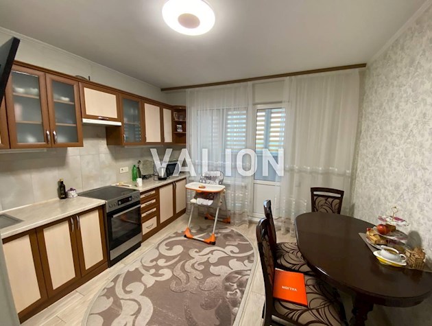 Продам однокімнатну квартиру з ремонтом, вул. Климентія Квітки (Макаренка) 1а. ДВРЗ, Лівий берег.