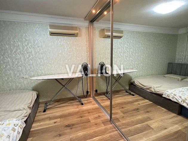 Продам двухкомнатную квартиру по ул.Милютенко, 28А.