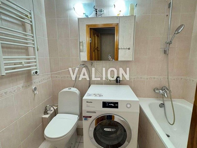 Продам двухкомнатную квартиру по ул.Милютенко, 28А.