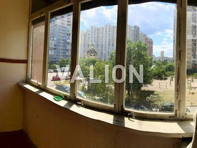 Продажа 4-комнатная квартира ул. Александры Экстер, дом. 12