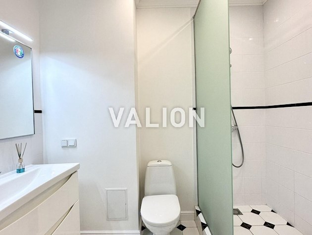 Продажа 1 комнатной квартиры в ЖК Новая Англия Голосеевский район ул. Максимовича 24 а, дом Ливерпуль.