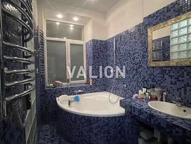 Продажа 3-х комнатной квартиры на ул.Ильенко Юрия (Мельникова), 22 м.Лукьяновская