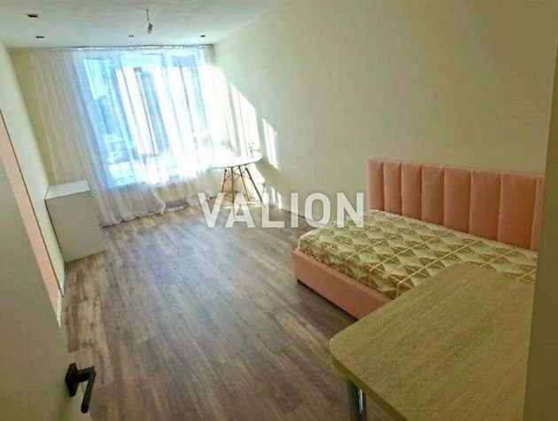 Продаж 3-к квартири просп.Соборності 17