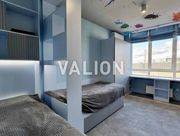 Без% продажа квартиры с 3 отдельными спальнями площадью 82 кв.м. (новая квартира, никто не жил) по ул.Тадея Рыльского,1 ЖК «Республика»