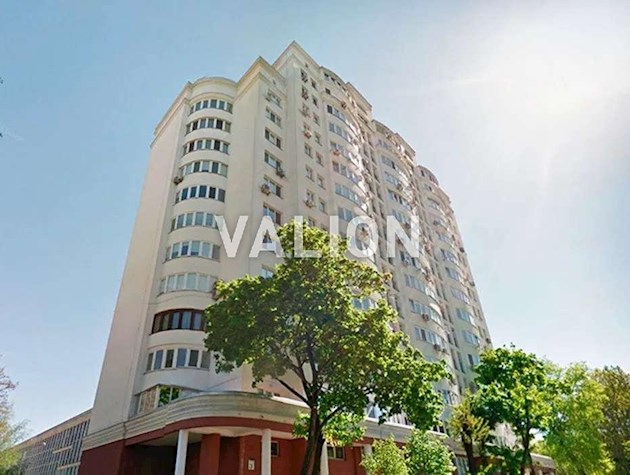 Продажа 3-к квартиры ул. Освиты 3а