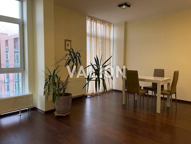 Продажа 3к с ремонтом в ЖК Комфорт Таун, без комиссии