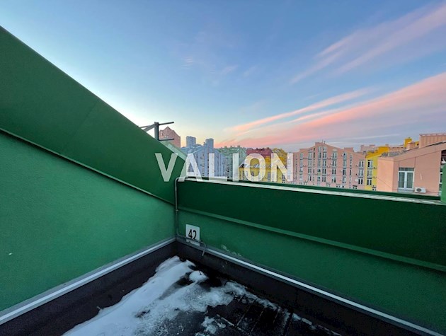 Продажа 3к с ремонтом в ЖК Комфорт Таун, без комиссии