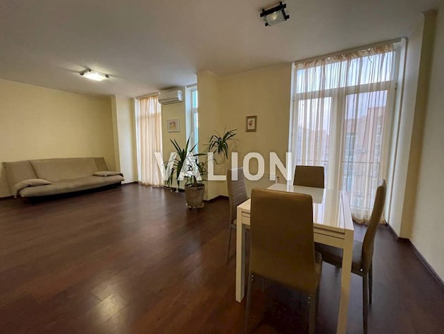 Продажа 3к с ремонтом в ЖК Комфорт Таун, без комиссии