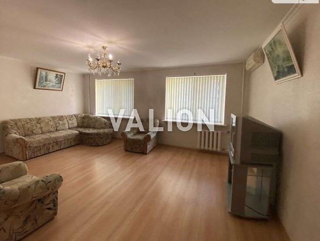 Продажа 3к квартиры 107 кв. м на ул. Левка Лукьяненко 2К, Оболонь