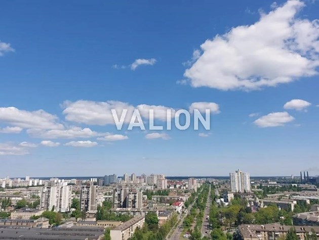 Продажа 2 комнатной квартиры по ул. Сверстюка, 6д