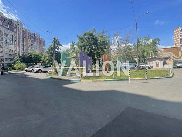 Продається 2-х кімнатна квартира, Деснянський район, вул. Закревського Миколи, 57. Будинок 1988 р.