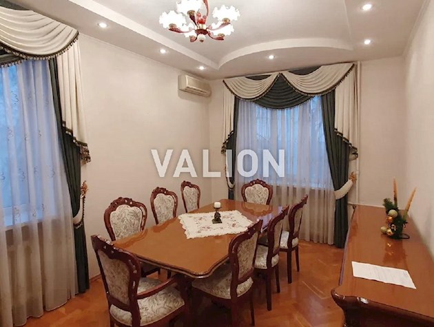 Продаж 3-к квартири на Печерську – Цитадельна, 5/9, м. Печерська, Арсенальна