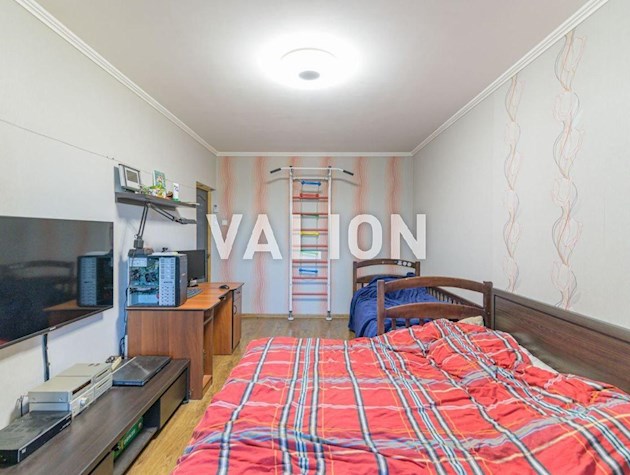 Продаж 3к квартири вул. Лятошинського 2 масив Теремки-2