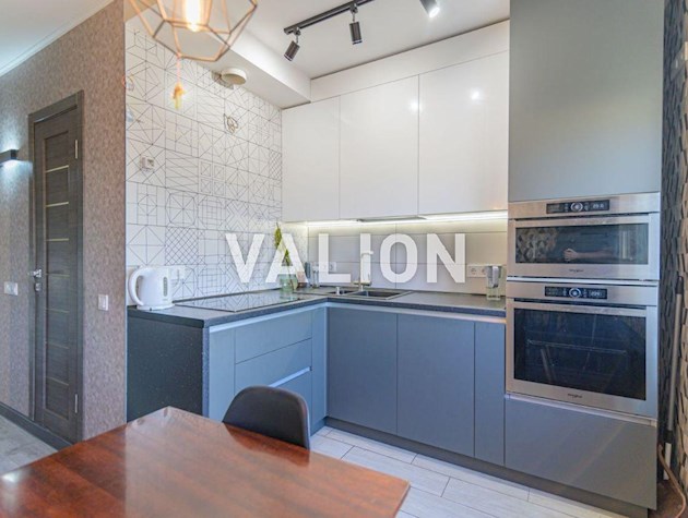 Продаж 3к квартири вул. Лятошинського 2 масив Теремки-2