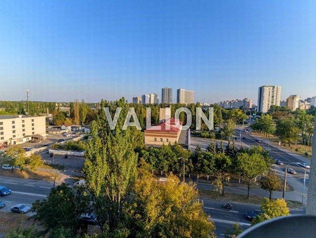 Продаж 3к квартири вул. Лятошинського 2 масив Теремки-2