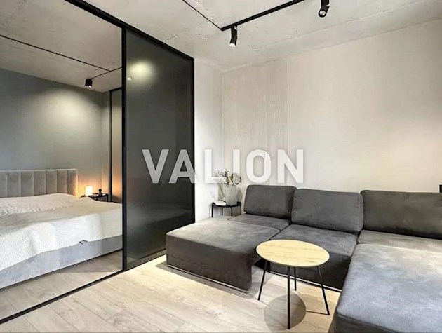 Продажа 3‑комнатной квартиры ул. Новомостицкая, 15 в ЖК «Новомостицкий»