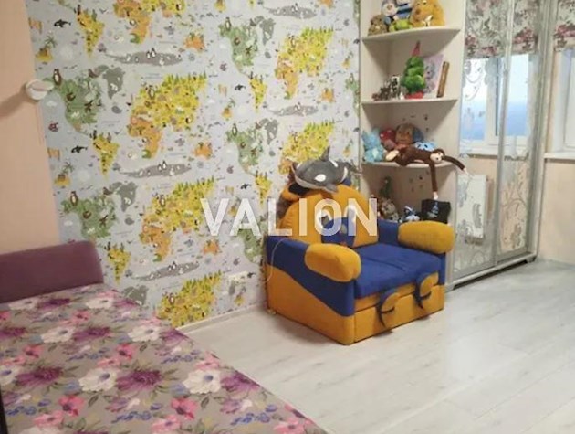 Продажа 3-комнатной квартиры с ремонтом. Парковые Озера, Воскресенская, 18