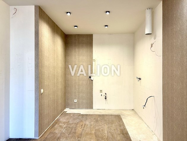 Продажа: 1-комнатная квартира 42.2м2 c новым ремонтом на 4эт./8 в ЖК Respublika