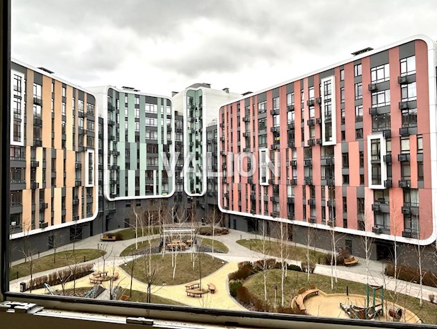 Продажа: 1-комнатная квартира 42.2м2 c новым ремонтом на 4эт./8 в ЖК Respublika