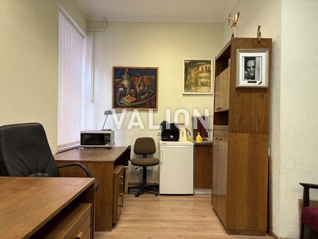 Продається 2-кімнатна квартира в самому центрі Києва – Шевченківський район, вул. Бульварно-Кудрявська 9