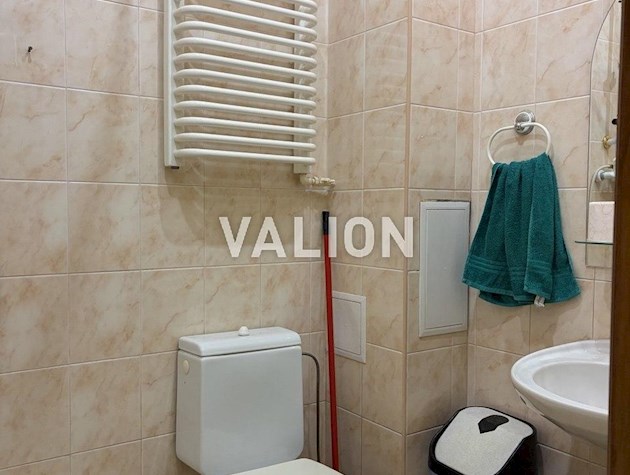 Продається 2-кімнатна квартира в самому центрі Києва – Шевченківський район, вул. Бульварно-Кудрявська 9