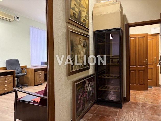 Продається 2-кімнатна квартира в самому центрі Києва – Шевченківський район, вул. Бульварно-Кудрявська 9