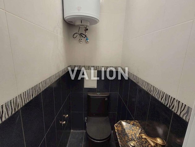 Продаж 3-к квартири вул. Миколи Закревського 95в