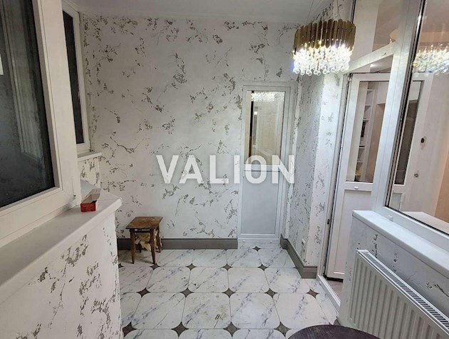 Продаж 3-к квартири вул. Миколи Закревського 95в