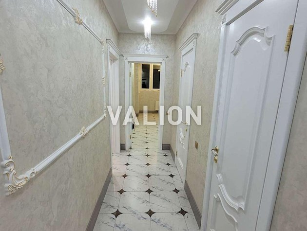 Продаж 3-к квартири вул. Миколи Закревського 95в