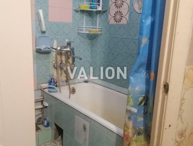 Продаж 3-к квартири Воскресенський проспект 40