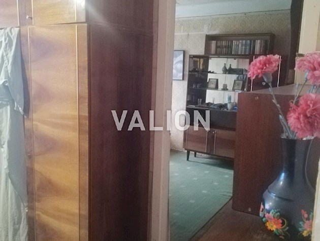 Продаж 3-к квартири Воскресенський проспект 40