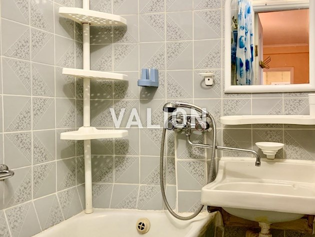 Продажа 3-комнатная квартира по ул. Плеханова 6, Левобережка.