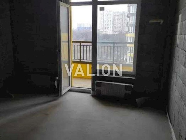 Продам 2-комнатную квартиру ЖК Медовый, Соломенский район, Правый берег.