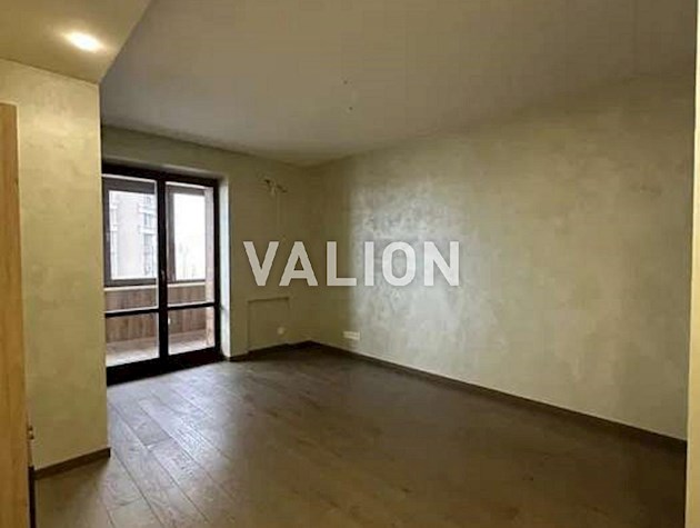 Продаж 4-кімнатної дворівневої квартири по вул. Микільсько-Слобідська, 2б