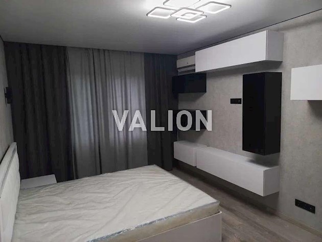 Продается 1-комнатная квартира 40м2 по адресу Кошки Самойла (Конева), 5-Б ЖК Эврика