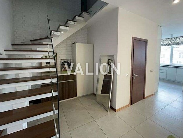 Продажа двухуровневой 4-комнатной квартиры по ул.Рудницкого Степана (Вильямса), 3а ЖК Лико-Град 3