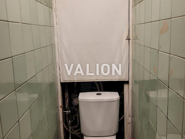 Продаж 3к квартири Святошинський р-н, Південна Борщагівка, пр. Корольова 12а