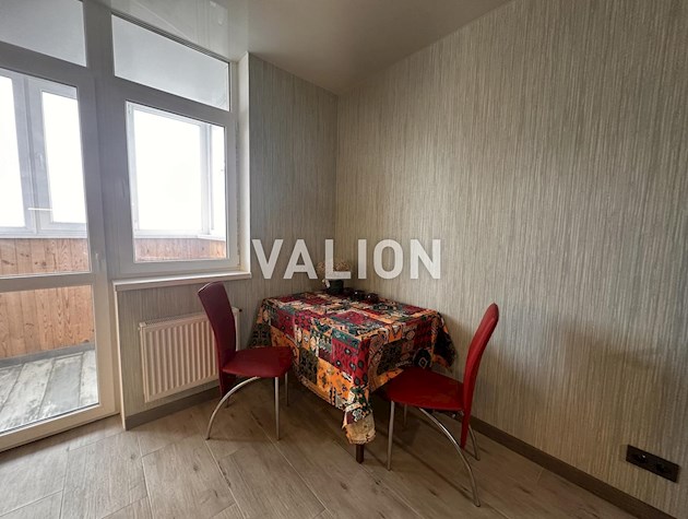 Продам 2к квартиру з ремонтом у ЖК Відрадний 2 по вул. Скакуна