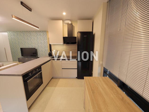 Продается 3-комнатная квартира 93 м2 в ЖК 044, Юрковица, Подол