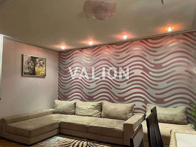 Продажа 4 комнатной квартиры ЖК Корона